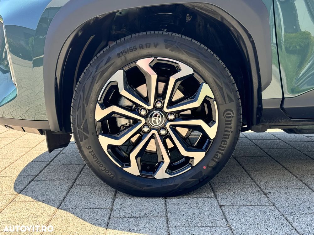 Toyota Yaris Cross 1.5 VVT-i HSD 116 4x2 HEV Dynamic - 29