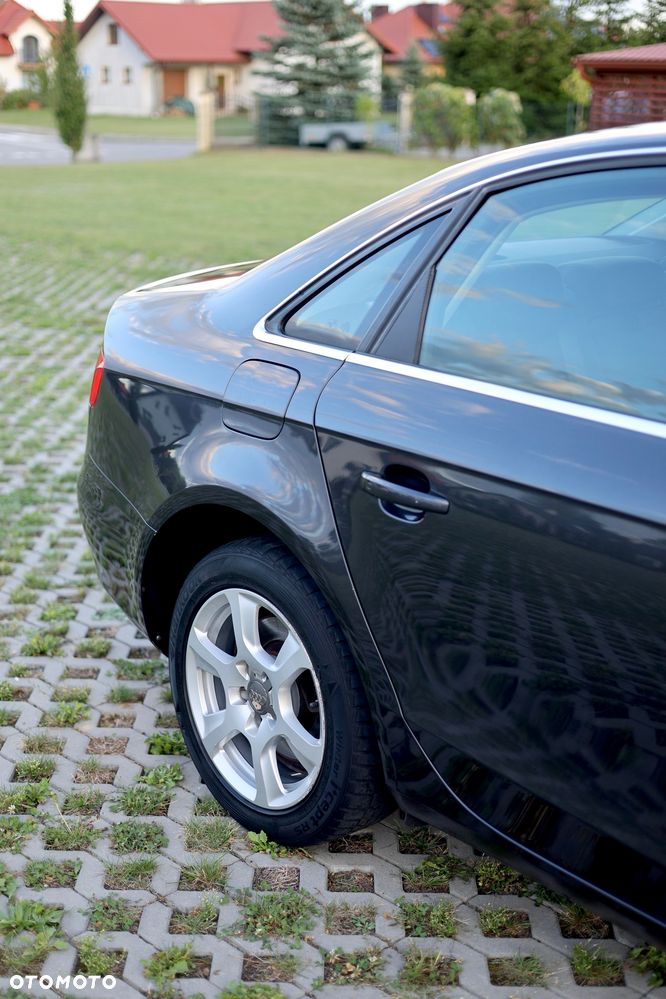 Audi A4 Limousine 1.8 TFSI Attraction - 16
