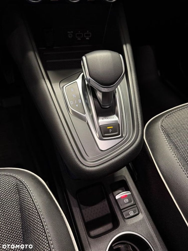 Renault Captur E-TECH 160 INTENS - 22