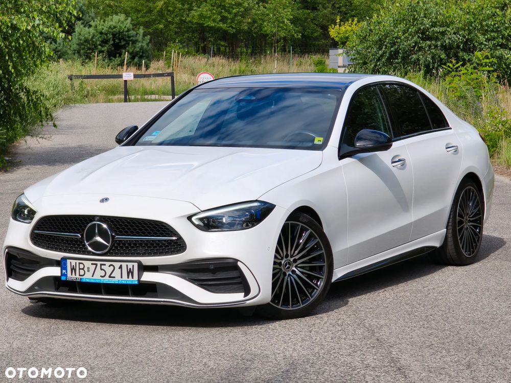 Mercedes-Benz Klasa C 180 mHEV AMG - 27