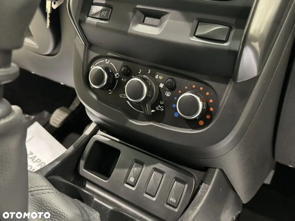 Dacia Duster 1.5 dCi Celebration - 33