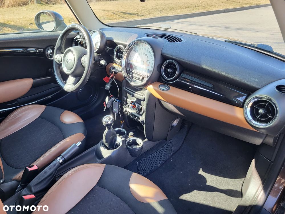 MINI Cooper Brick Lane - 15