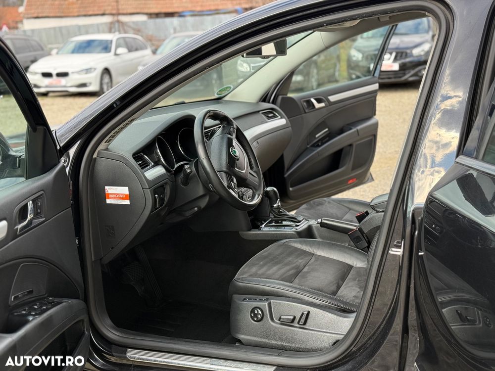 Skoda Superb Combi 2.0 TDI DSG Elegance - 6