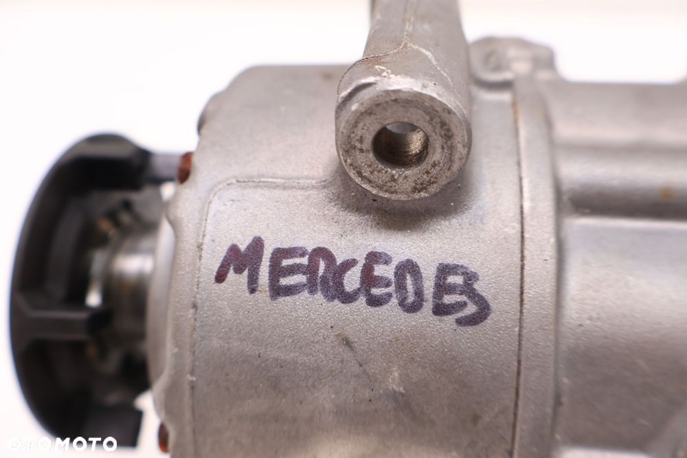 MERCEDES-BENZ SPRĘŻARKA KLIMATYZACJI 1.5147R - 7