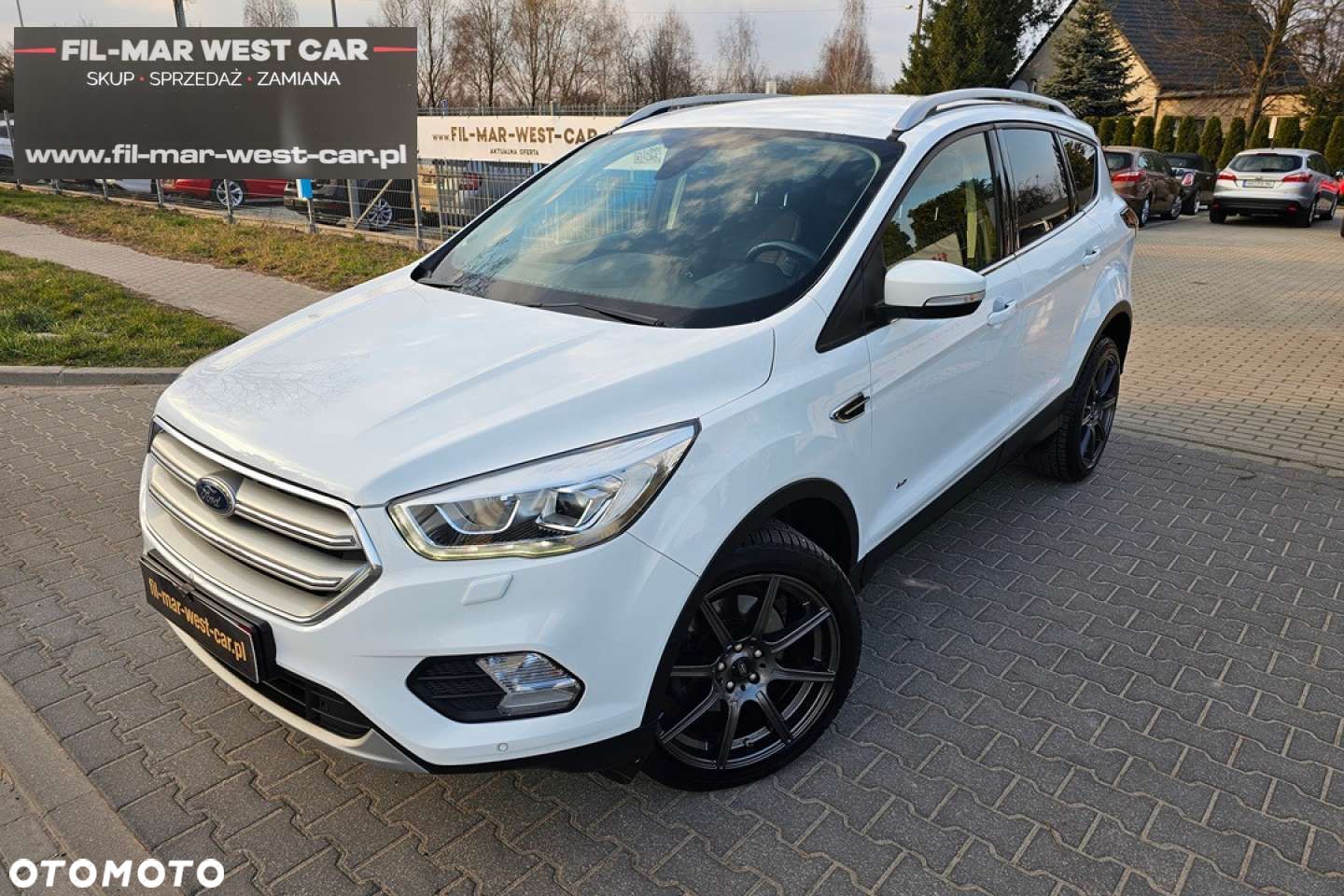 Ford Kuga - 1