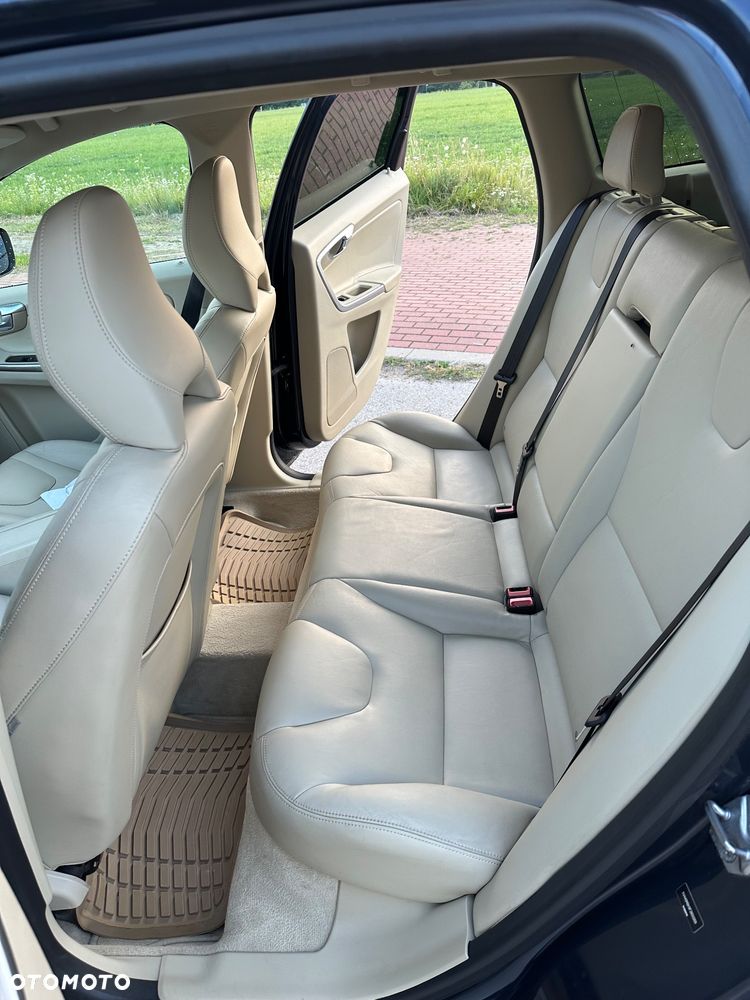 Volvo XC 60 T5 Drive-E Momentum - 22