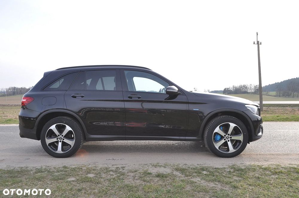 Mercedes-Benz GLC - 3