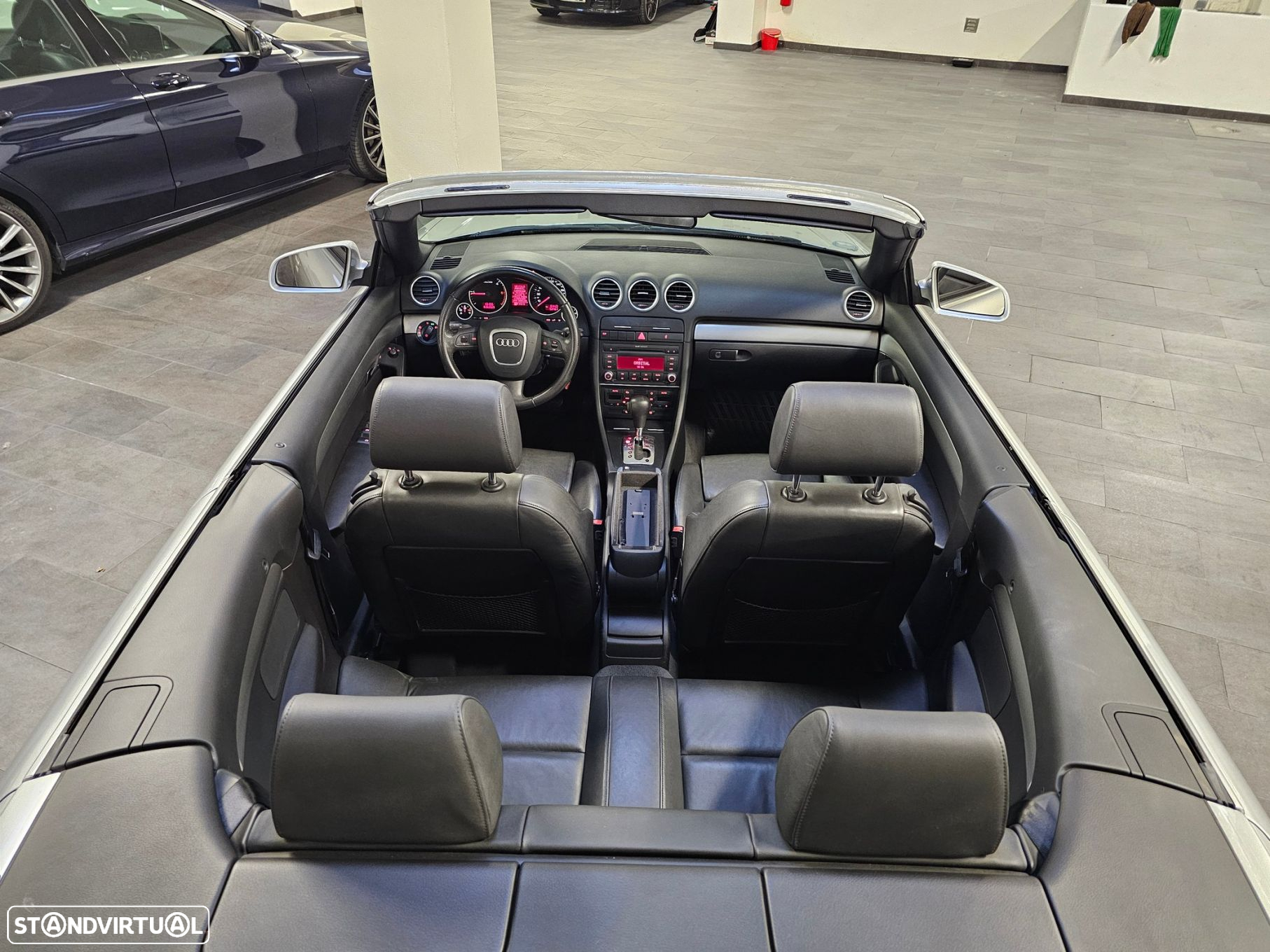 Audi A4 Cabrio 2.0 TDi Multitronic - 26
