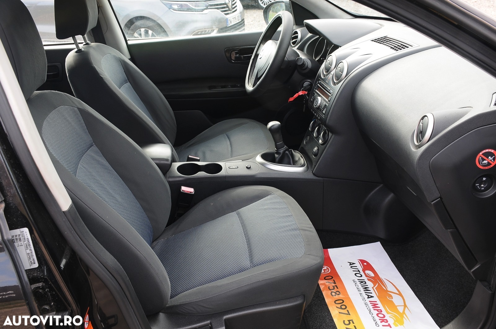 Nissan Qashqai 1.6 visia - 10