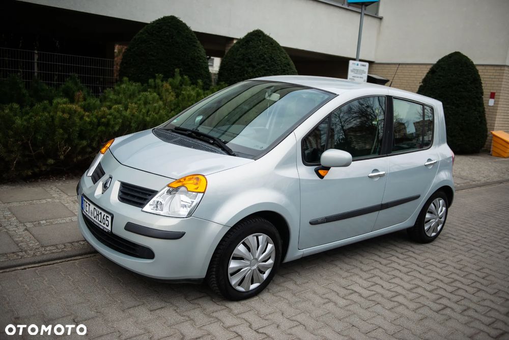 Renault Modus 1.2 16V Dynamique - 2