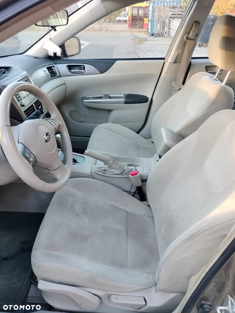 Subaru Impreza - 9