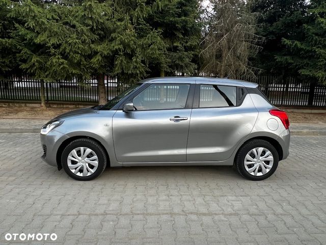 Suzuki Swift 1.2 Dualjet SHVS Premium Plus - 2