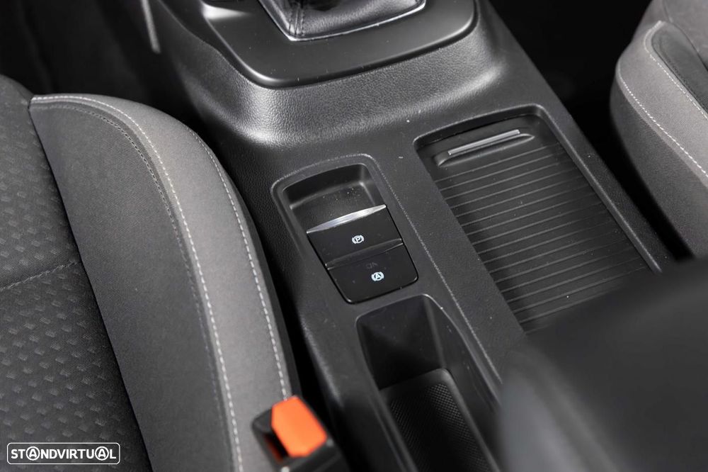 Ford Focus SW 1.5 TDCi Titanium - 40