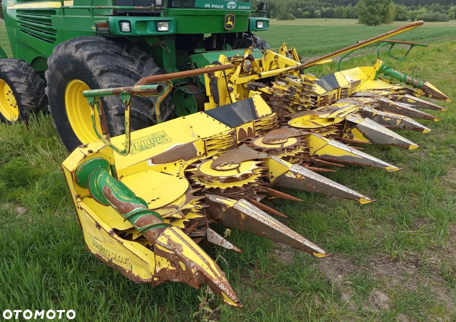 John Deere 7600 - 13