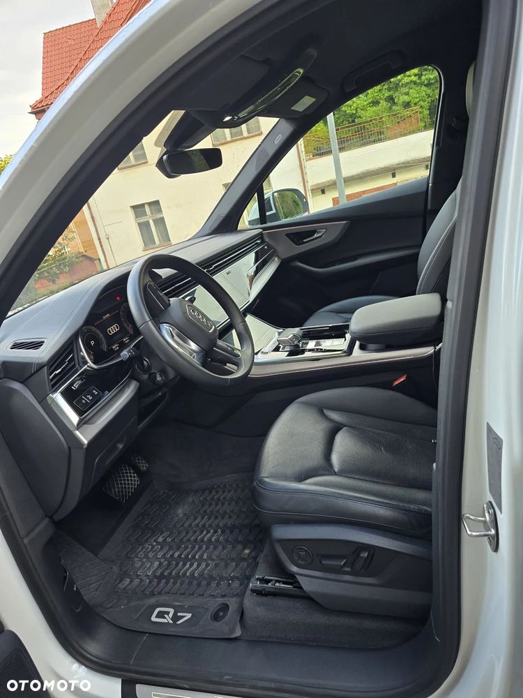 Audi Q7 - 5