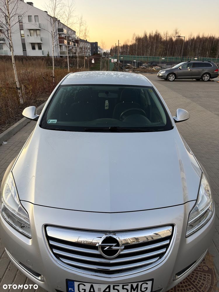 Opel Insignia 1.8 - 10
