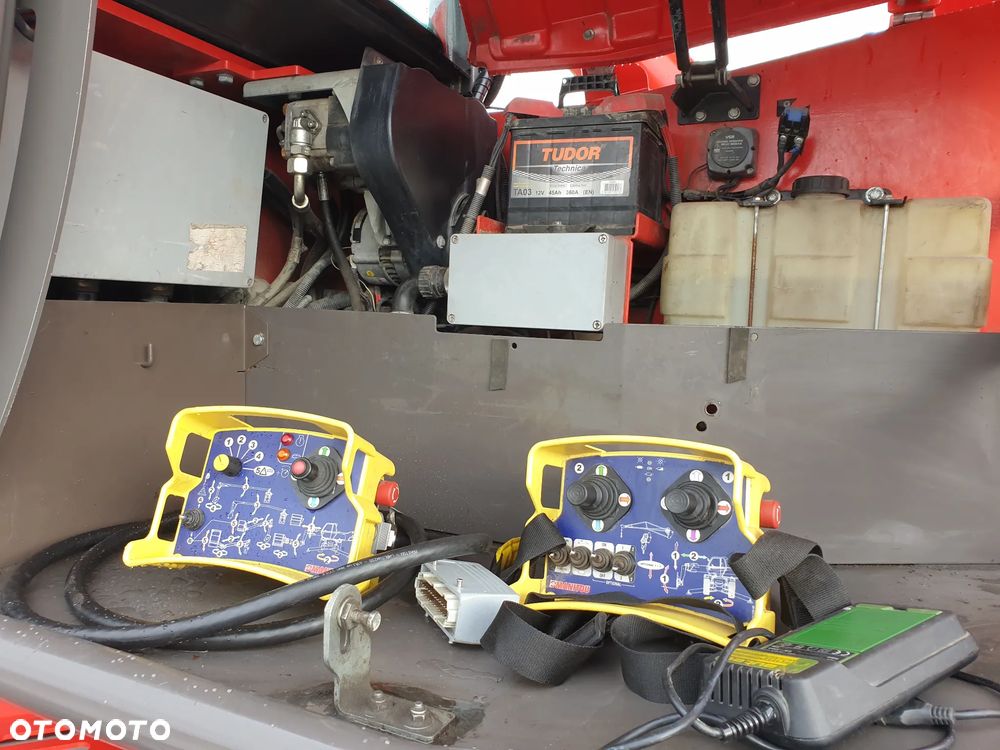 Manitou MRT ROTO 2150 Privilege KOSZ/WIDŁY/PILOTY SPROWADZONA PIĘKNY STAN - 30
