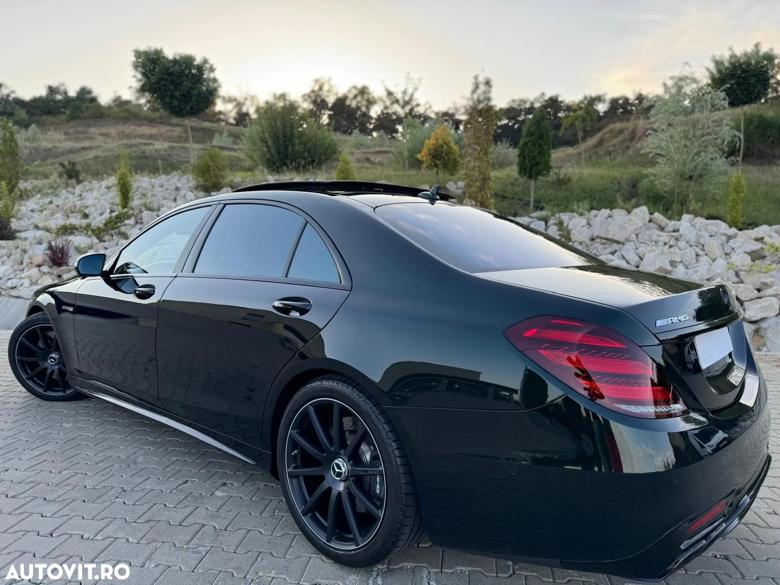 Mercedes-Benz S 63 AMG L 4Matic+ 9G-TRONIC - 14