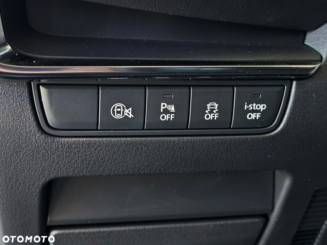 Mazda 3 - 15
