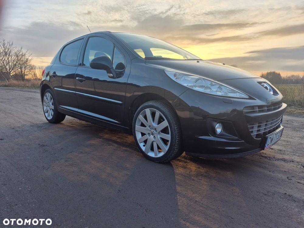 Peugeot 207 - 7