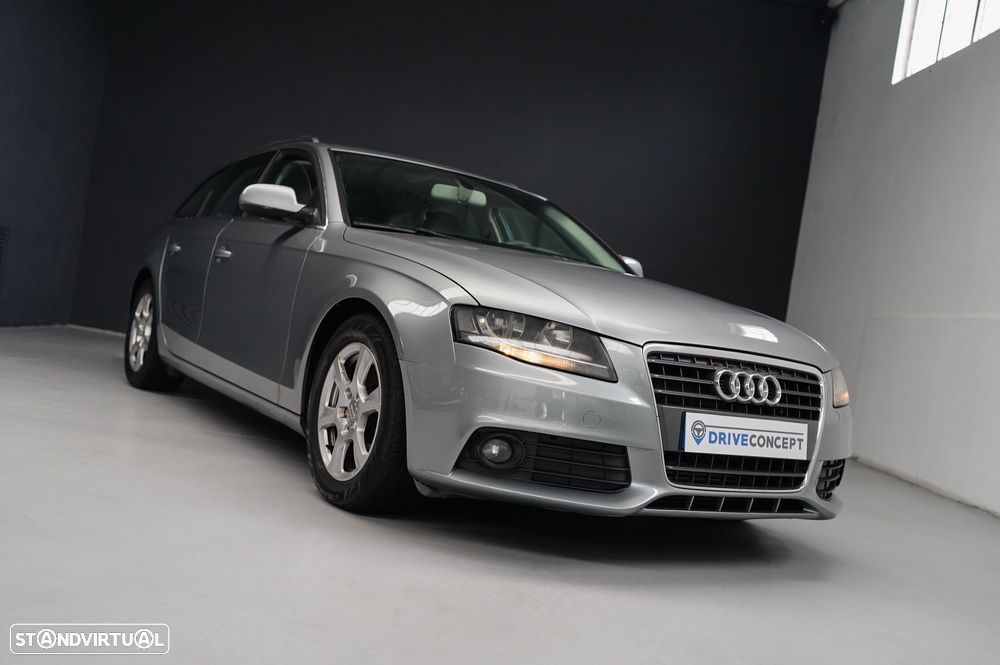 Audi A4 Avant 2.0 TDI Advance - 5