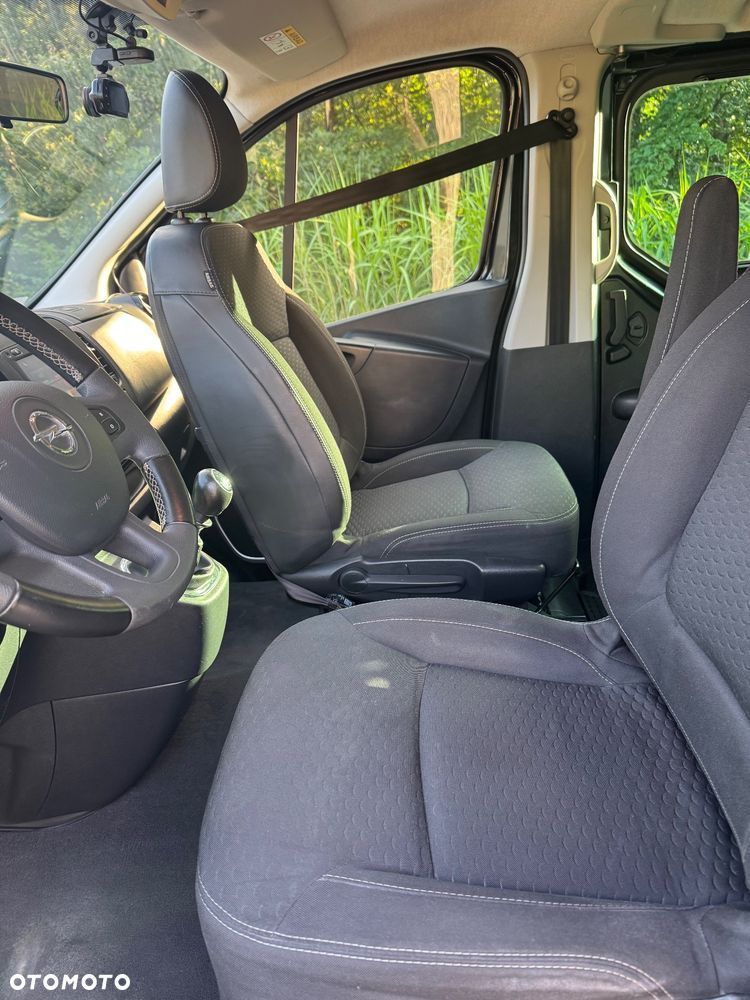 Opel Vivaro L2H1 2,9t Edition - 19
