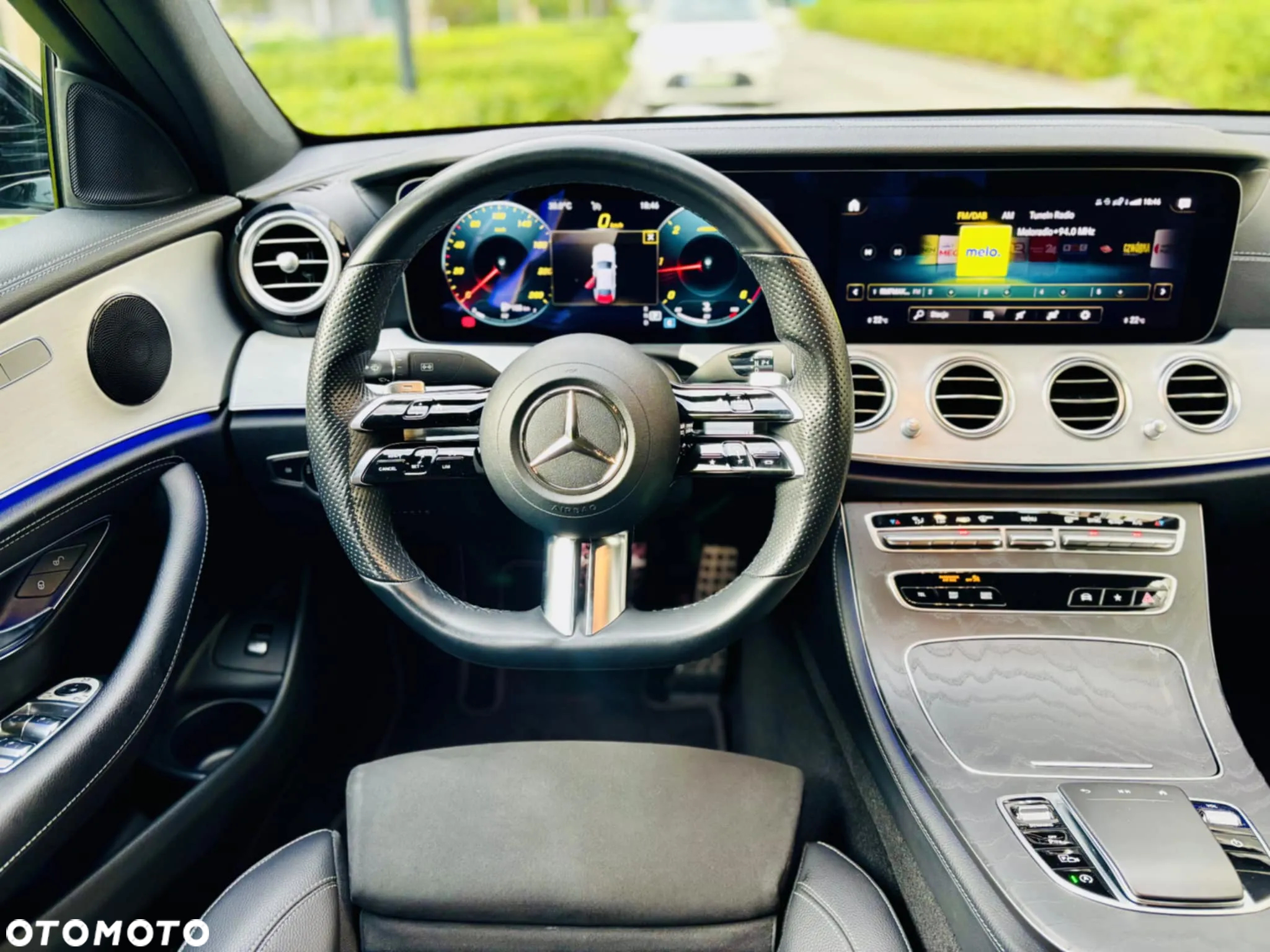 Mercedes-Benz Klasa E 220 d Coupe 4-Matic AMG - 3