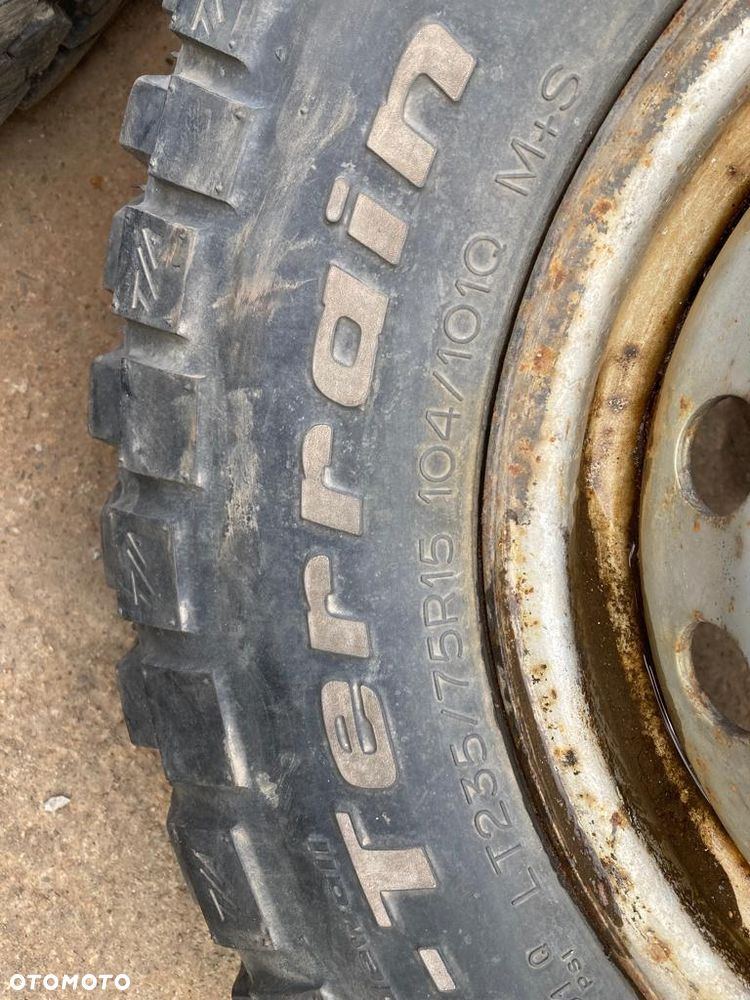 Felgi 15cali + Opony BFGoodrich Mud-Terrain T/A - 2