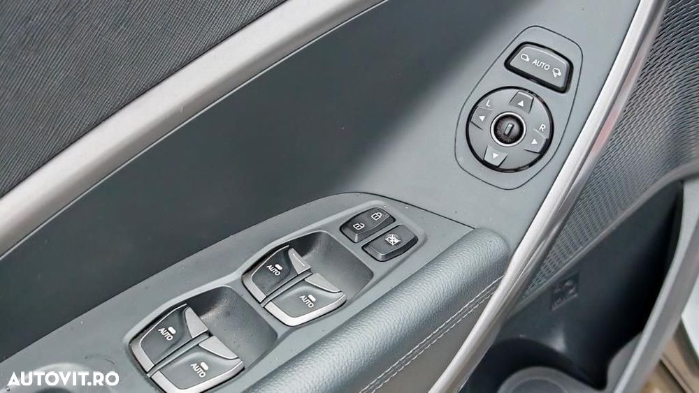 Hyundai Santa Fe - 26