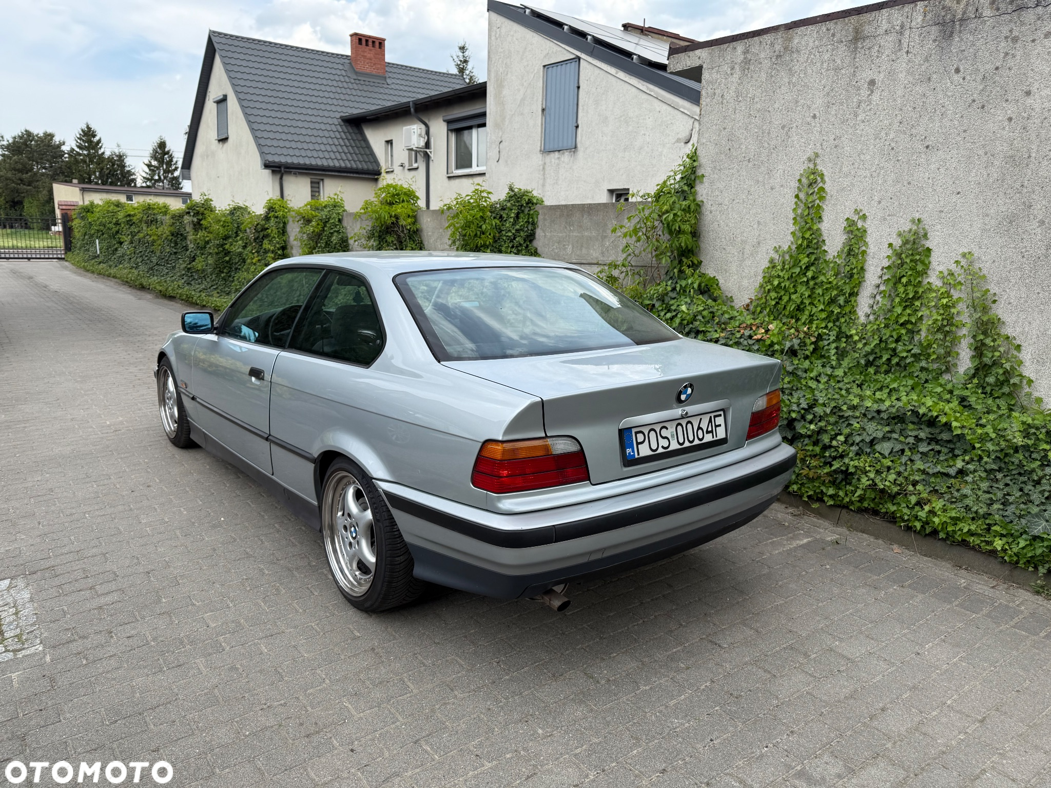 BMW Seria 3 316i - 4
