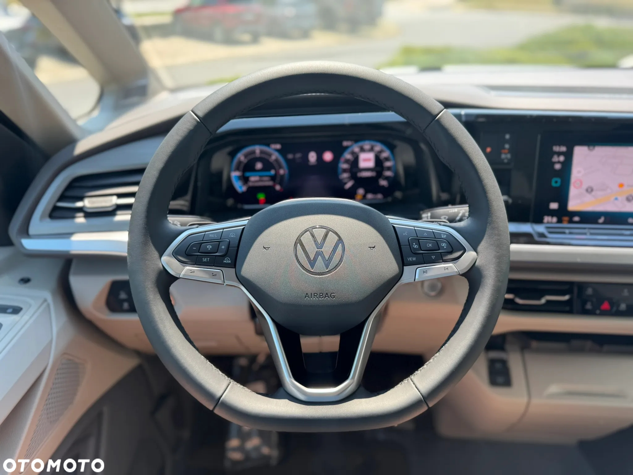 Volkswagen Multivan 2.0 TDI L2 Edition DSG - 13