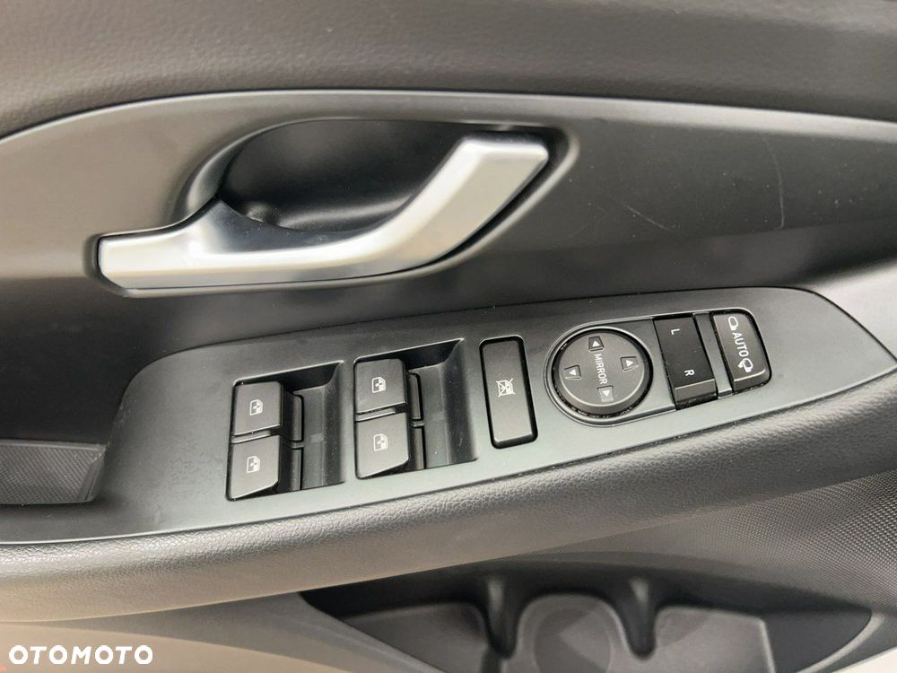 Hyundai i30 1.0 T-GDI Modern - 13