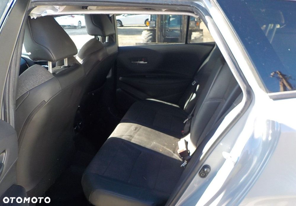 Toyota Corolla - 19