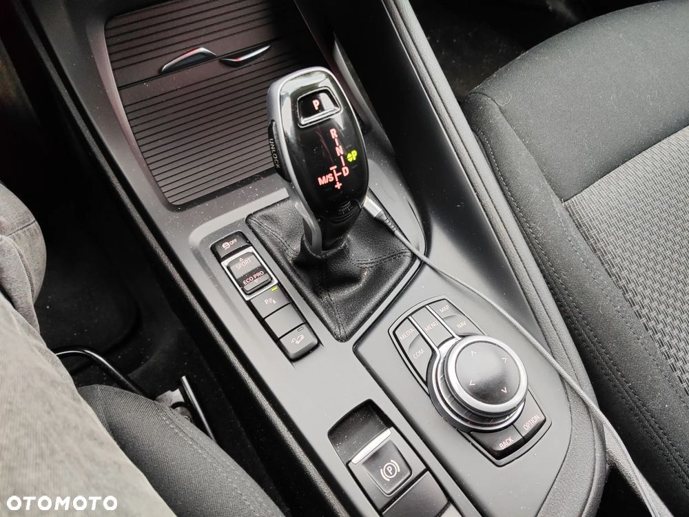 BMW X1 xDrive20d Advantage sport - 17