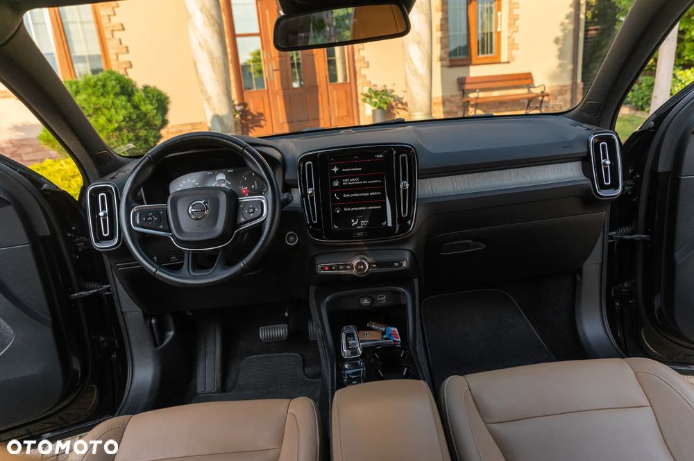 Volvo XC 40 D3 Inscription - 38