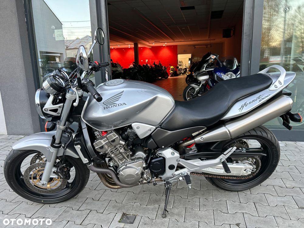 Honda Hornet - 2