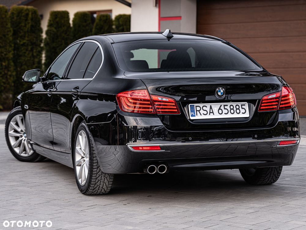 BMW Seria 5 520d xDrive Sport Line - 3