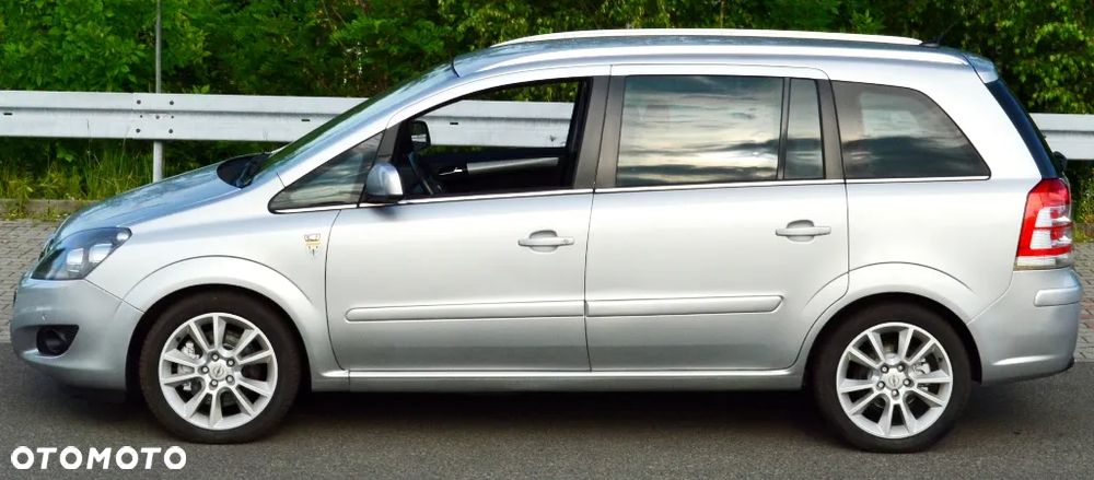 Opel Zafira 1.7 CDTI Cosmo - 11