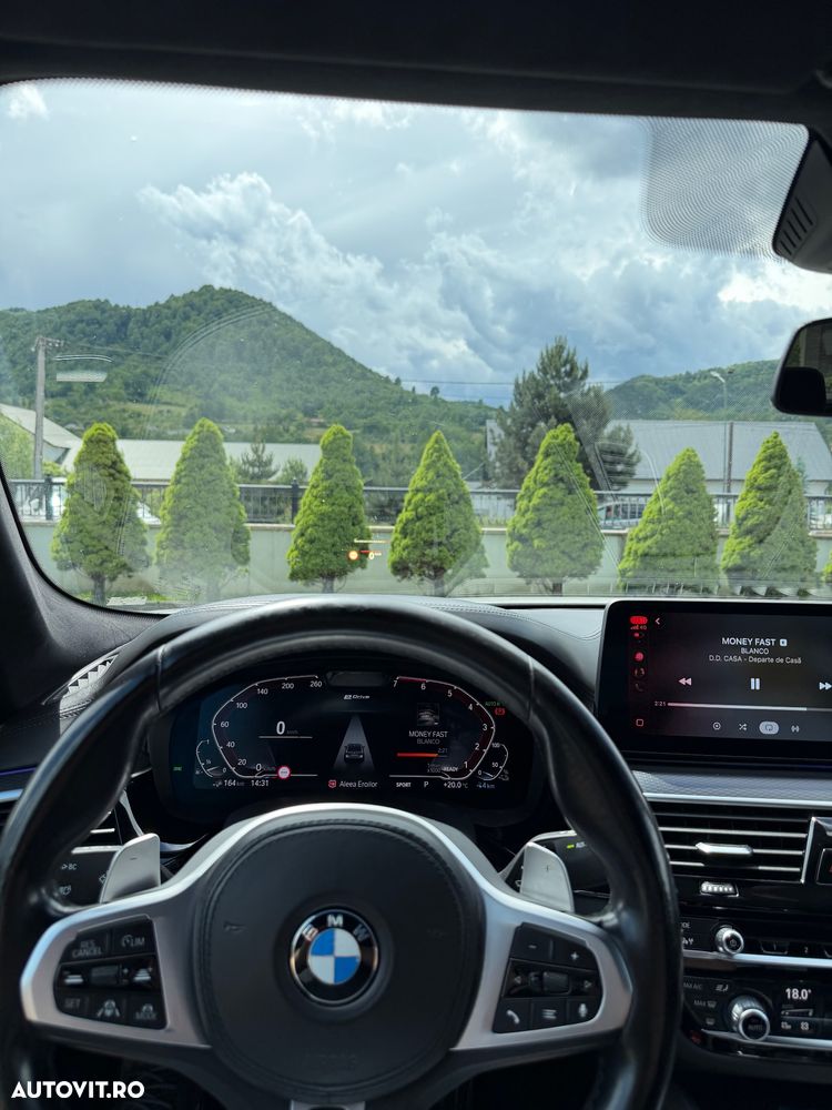 BMW Seria 5 530e xDrive Aut. - 8