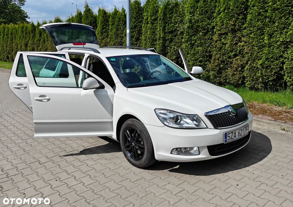 Skoda Octavia 1.6 TDI DPF FAMILY - 2