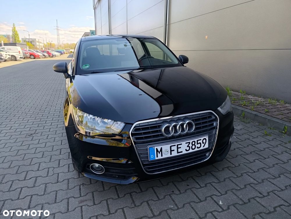 Audi A1 3-drzwiowe 1.4 TFSI S tronic Ambition - 4