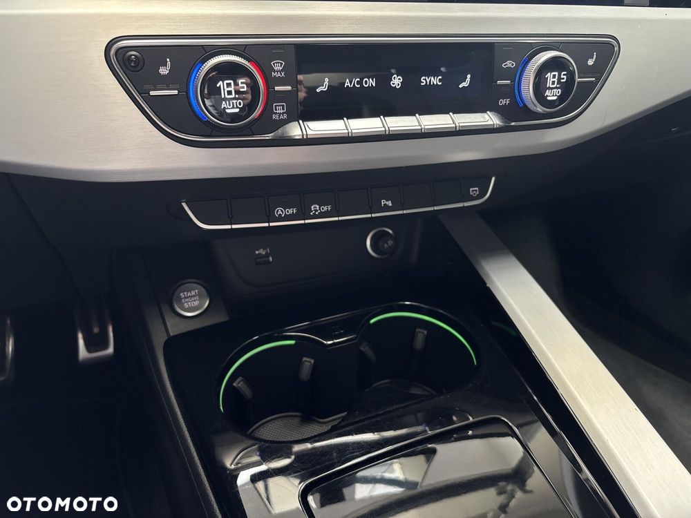 Audi A4 Limousine - 18