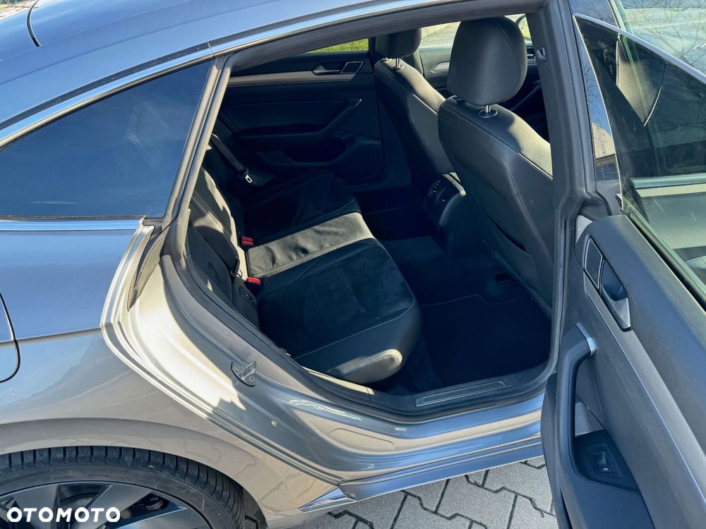 Volkswagen Arteon 2.0 TSI GPF R-Line DSG - 24