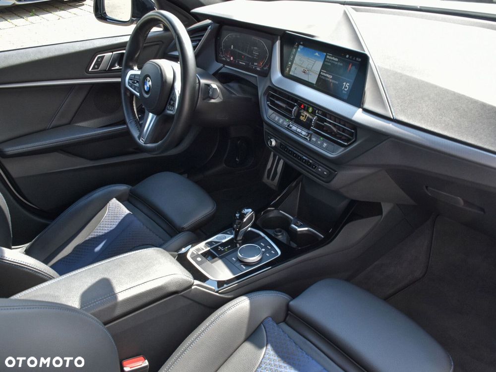 BMW Seria 1 118i M Sport - 24