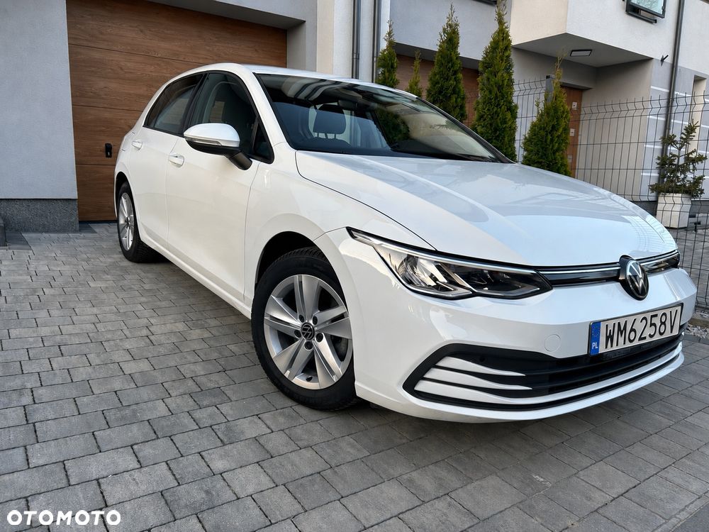 Volkswagen Golf 1.0 eTSI Life DSG - 2