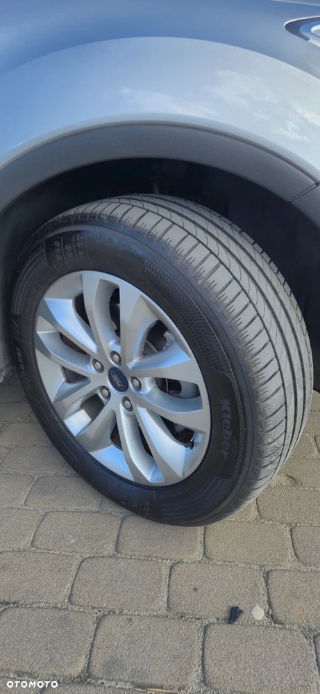 Ford Kuga 2.0 TDCi Titanium - 25