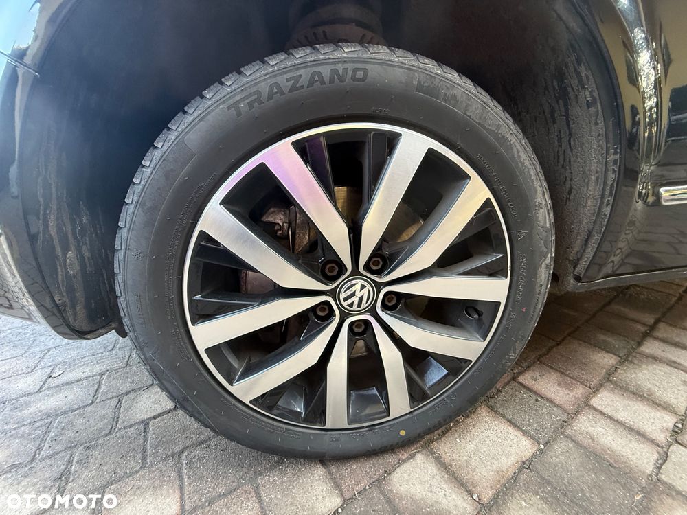 Volkswagen Multivan - 4