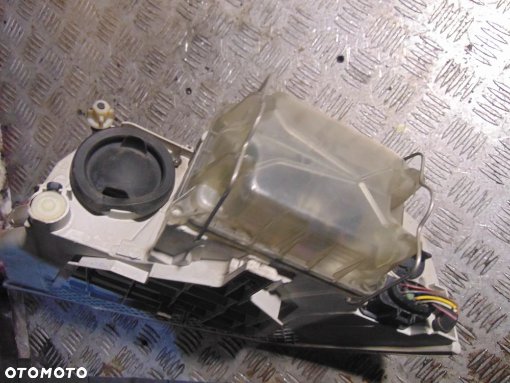 lampa lewy przód skoda octavia 2 Europa - 3