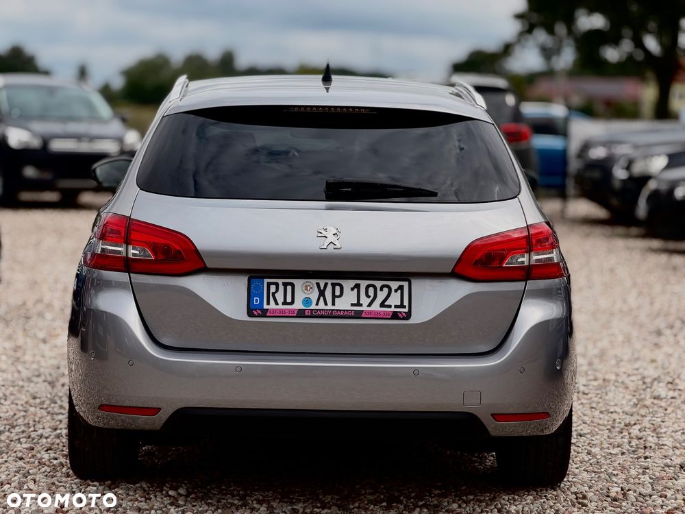 Peugeot 308 2.0 HDi Allure - 10