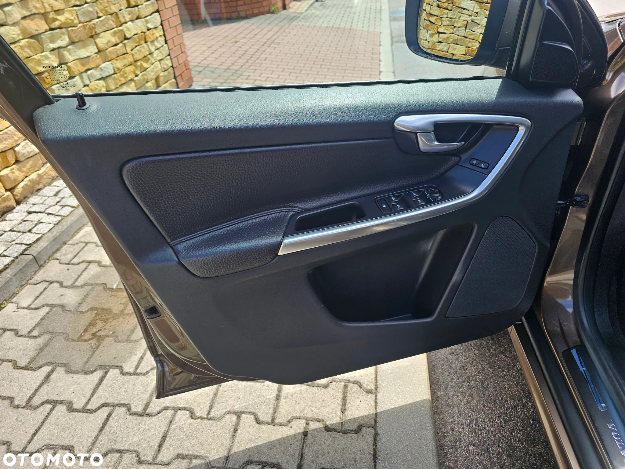 Volvo XC 60 D3 Kinetic - 28